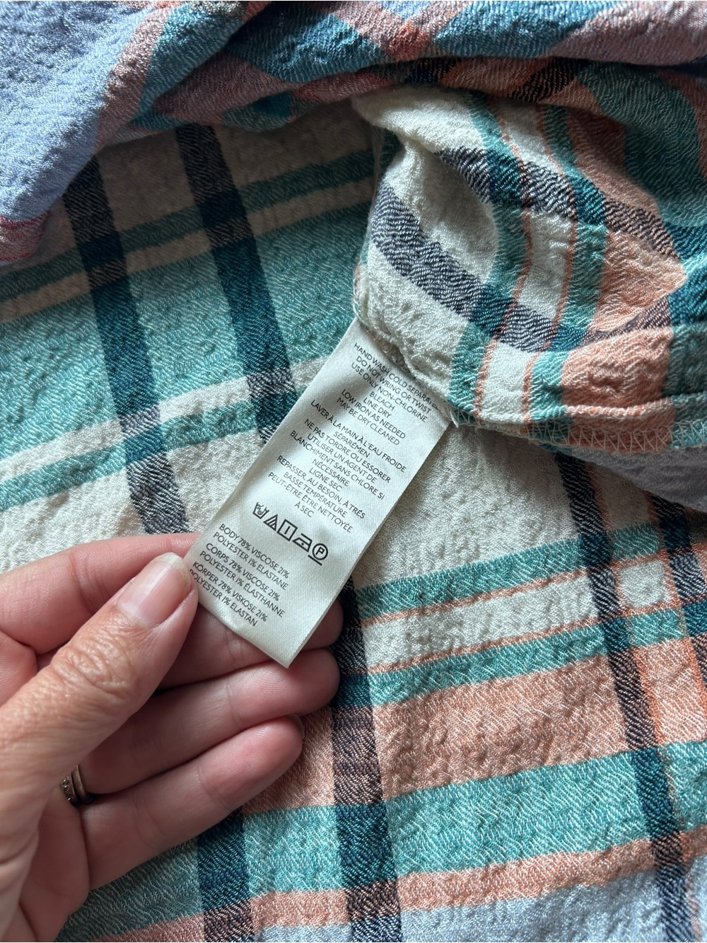 Anthropologie Pilcro Hadley Relaxed blue  Plaid Buttondown Shirt size medium - Picture 5 of 9